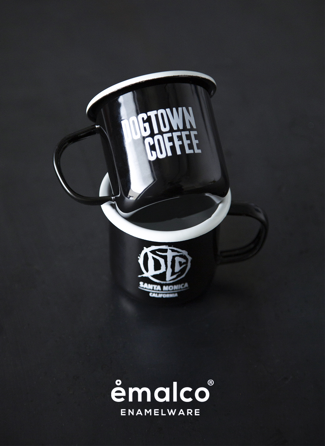 https://www.dogtowncoffee.com/wp-content/uploads/2022/12/DOGTOWN-COFFEE_BASIC-MUG_8cm_BLACK-3.jpg